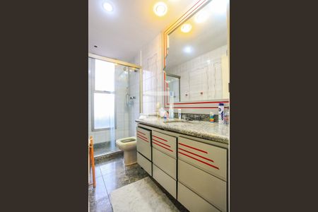 Apartamento para alugar com 430m², 4 quartos e 4 vagasSuíte 3 - Banheiro