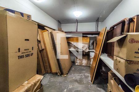 Apartamento para alugar com 430m², 4 quartos e 4 vagasDepósito