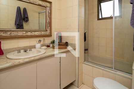 Apartamento à venda com 113m², 3 quartos e 2 vagasBanheiro Social