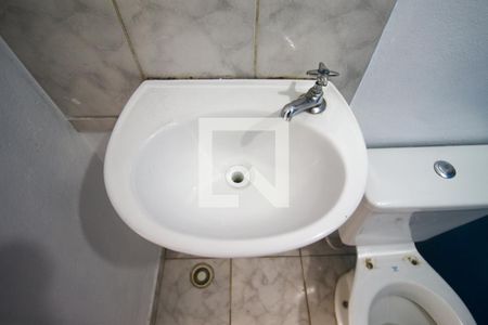 Apartamento para alugar com 47m², 2 quartos e 1 vaga Apartamento para alugar com 47m², 2 quartos e 1 vagaBanheiro