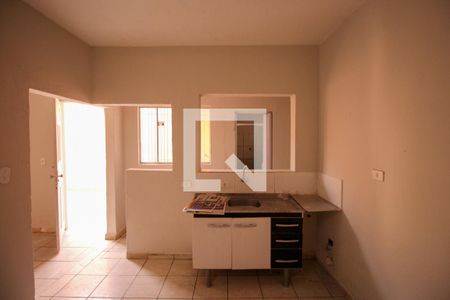 Casa para alugar com 64m², 2 quartos e sem vaga Casa para alugar com 64m², 2 quartos e sem vagaCozinha