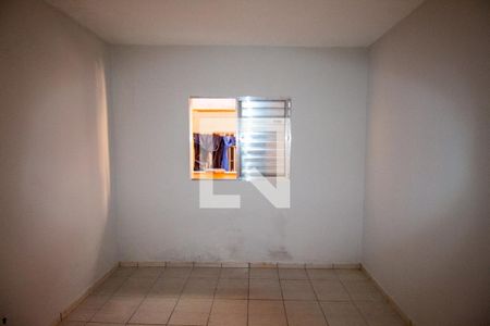 Quarto 1 de casa para alugar com 1 quarto, 64m² em Jardim Lageado, São Paulo