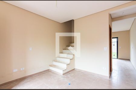 Sala  de casa à venda com 2 quartos, 67m² em Jaguaribe, Osasco