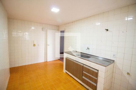 Apartamento à venda com 122m², 3 quartos e 2 vagasCozinha