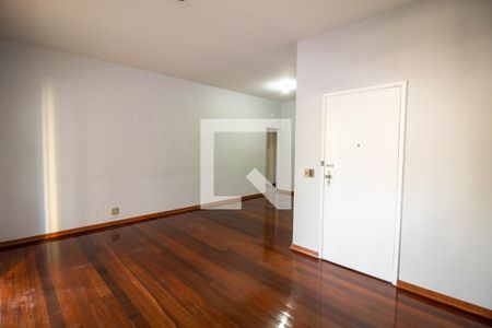 Apartamento à venda com 122m², 3 quartos e 2 vagasSala