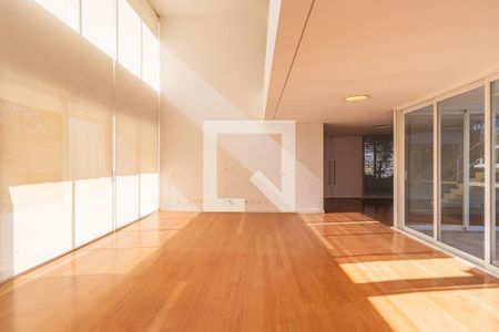 Sala de casa de condomínio à venda com 4 quartos, 800m² em Alphaville, Santana de Parnaíba