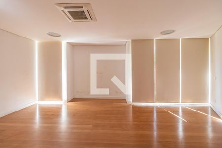 Sala de casa de condomínio à venda com 4 quartos, 800m² em Alphaville, Santana de Parnaíba