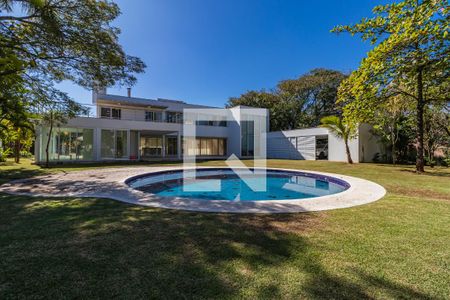 Casa de condomínio à venda com 800m², 4 quartos e 7 vagasÁrea Externa