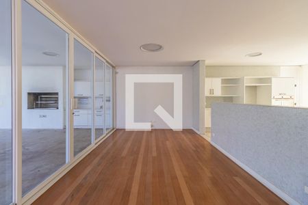 Casa de condomínio à venda com 800m², 4 quartos e 7 vagasSala de Jantar