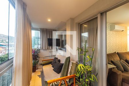 Apartamento para alugar com 74m², 2 quartos e 1 vaga Apartamento para alugar com 74m², 2 quartos e 1 vagaVaranda da Sala