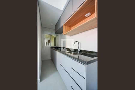 Apartamento para alugar com 55m², 2 quartos e 1 vaga Apartamento para alugar com 55m², 2 quartos e 1 vagaCozinha