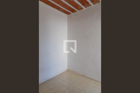 Casa à venda com 180m², 4 quartos e 2 vagas Casa à venda com 180m², 4 quartos e 2 vagasQuarto Casa 2