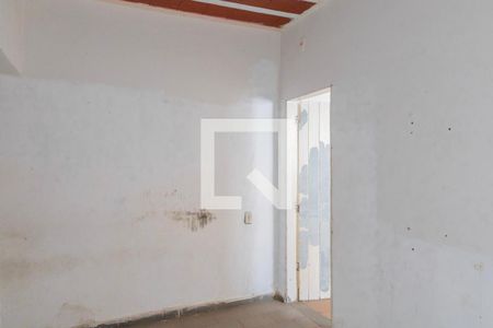 Casa à venda com 180m², 4 quartos e 2 vagas Casa à venda com 180m², 4 quartos e 2 vagasSala Casa 3