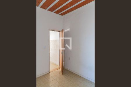 Casa à venda com 180m², 4 quartos e 2 vagas Casa à venda com 180m², 4 quartos e 2 vagasQuarto Casa 2