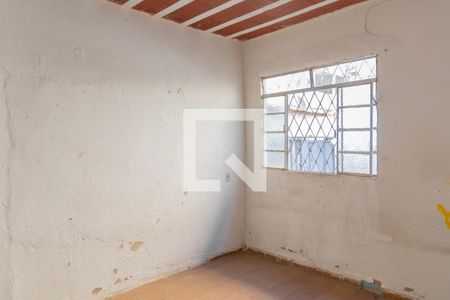 Casa à venda com 180m², 4 quartos e 2 vagas Casa à venda com 180m², 4 quartos e 2 vagasQuatro Casa 3