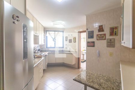 Apartamento para alugar com 130m², 3 quartos e 2 vagasCozinha