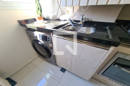 Apartamento à venda com 45m², 2 quartos e 1 vagaÁrea de Serviço