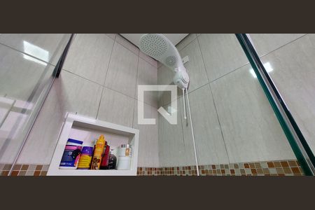 Casa à venda com 140m², 3 quartos e 2 vagas Casa à venda com 140m², 3 quartos e 2 vagasBanheiro 1