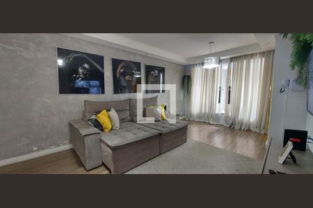 Sala de casa à venda com 3 quartos, 140m² em Vila Pires, Santo André