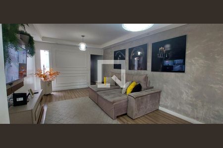 Sala de casa à venda com 3 quartos, 140m² em Vila Pires, Santo André