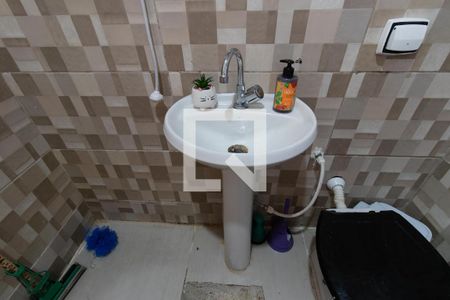 Casa à venda com 120m², 4 quartos e 2 vagasBanheiro Social