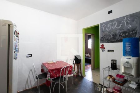 Casa à venda com 120m², 4 quartos e 2 vagasCozinha