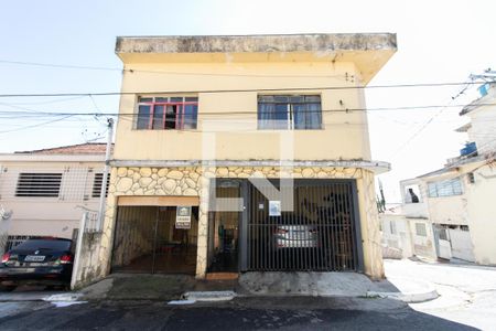 Casa à venda com 120m², 4 quartos e 2 vagasFachada