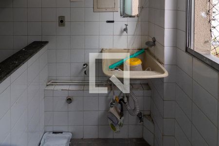 Apartamento à venda com 49m², 2 quartos e 1 vaga Apartamento à venda com 49m², 2 quartos e 1 vagaCozinha e Área de Serviço