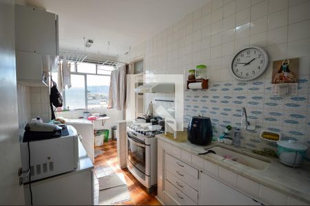 Apartamento à venda com 78m², 3 quartos e 1 vagaCozinha e Área de Serviço