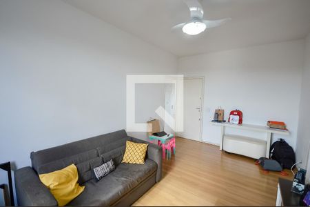 Apartamento à venda com 78m², 3 quartos e 1 vagaSala