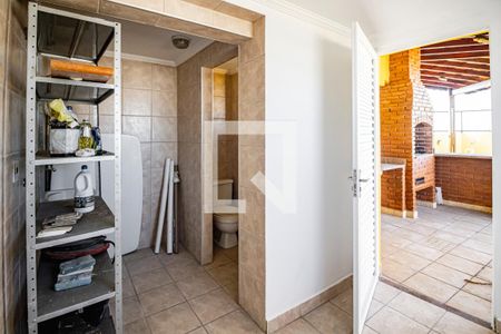 Apartamento à venda com 160m², 3 quartos e 3 vagasQuarto de Serviço Segundo Andar
