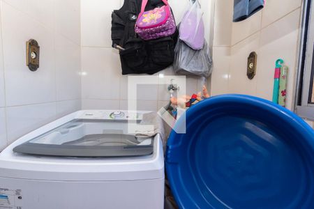 Apartamento à venda com 60m², 2 quartos e 1 vagaÁrea de Serviço