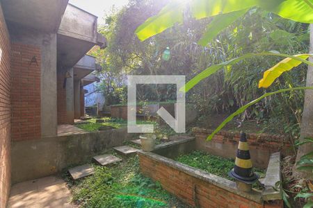 Casa à venda com 260m², 4 quartos e 4 vagasQuintal