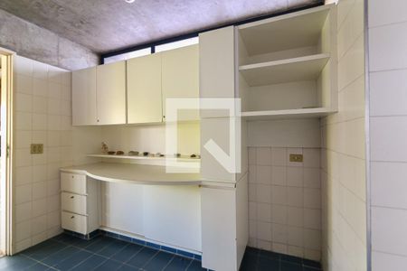 Casa à venda com 260m², 4 quartos e 4 vagasCozinha