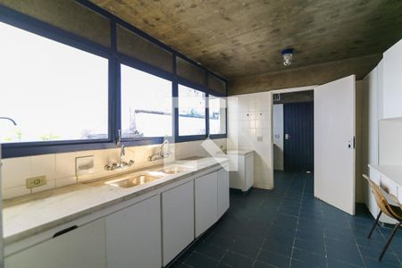 Casa à venda com 260m², 4 quartos e 4 vagasCozinha