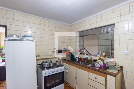 Casa à venda com 250m², 8 quartos e sem vaga Casa à venda com 250m², 8 quartos e sem vagaCozinha 3