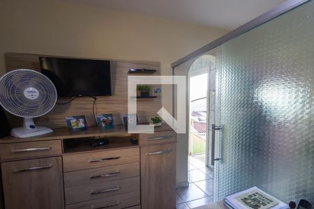 Casa à venda com 250m², 8 quartos e sem vaga Casa à venda com 250m², 8 quartos e sem vagaQuarto 7