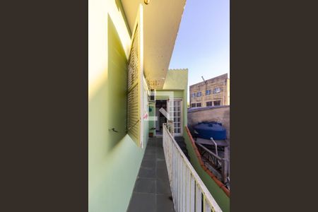 Casa à venda com 250m², 8 quartos e sem vaga Casa à venda com 250m², 8 quartos e sem vagaSacada