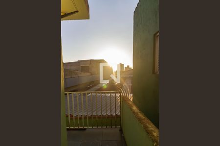 Casa à venda com 250m², 8 quartos e sem vaga Casa à venda com 250m², 8 quartos e sem vagaSacada