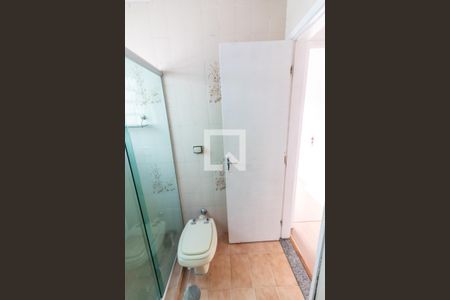 Casa à venda com 110m², 3 quartos e 2 vagas Casa à venda com 110m², 3 quartos e 2 vagasBanheiro