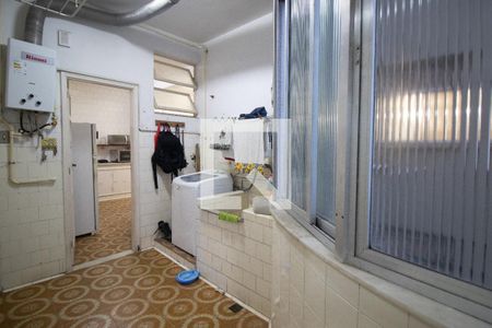 Apartamento à venda com 180m², 4 quartos e 1 vagaÁrea de serviço