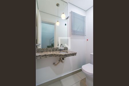 Lavabo de casa à venda com 3 quartos, 148m² em Jardim Monte Kemel, São Paulo