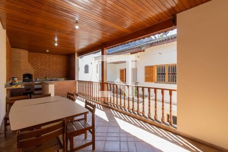 Casa à venda com 317m², 4 quartos e 4 vagasÁrea Gourmet