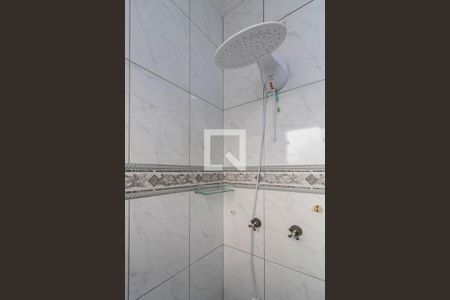 Casa à venda com 317m², 4 quartos e 4 vagasBanheiro da Suíte 2