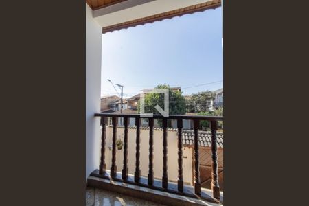 Casa à venda com 317m², 4 quartos e 4 vagasVaranda da Suíte 1