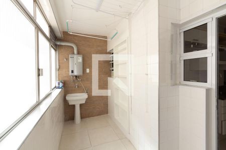 Apartamento para alugar com 180m², 3 quartos e 2 vagas Apartamento para alugar com 180m², 3 quartos e 2 vagasÁrea de Serviço