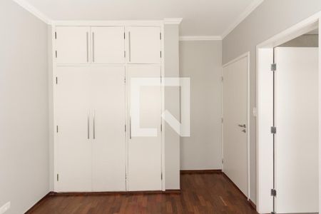 Suíte 2 de apartamento para alugar com 3 quartos, 180m² em Indianópolis, São Paulo