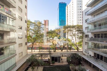 Vista de apartamento para alugar com 3 quartos, 180m² em Indianópolis, São Paulo