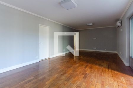 Sala de apartamento para alugar com 3 quartos, 180m² em Indianópolis, São Paulo