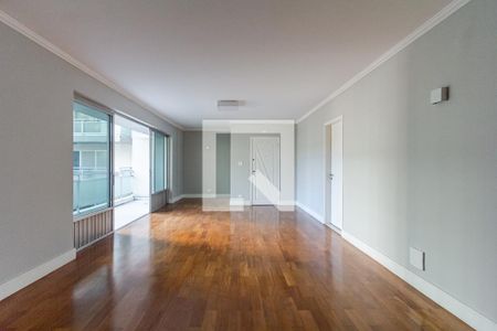 Sala de apartamento para alugar com 3 quartos, 180m² em Indianópolis, São Paulo